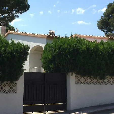 Casa de vacances Montserrat Ii